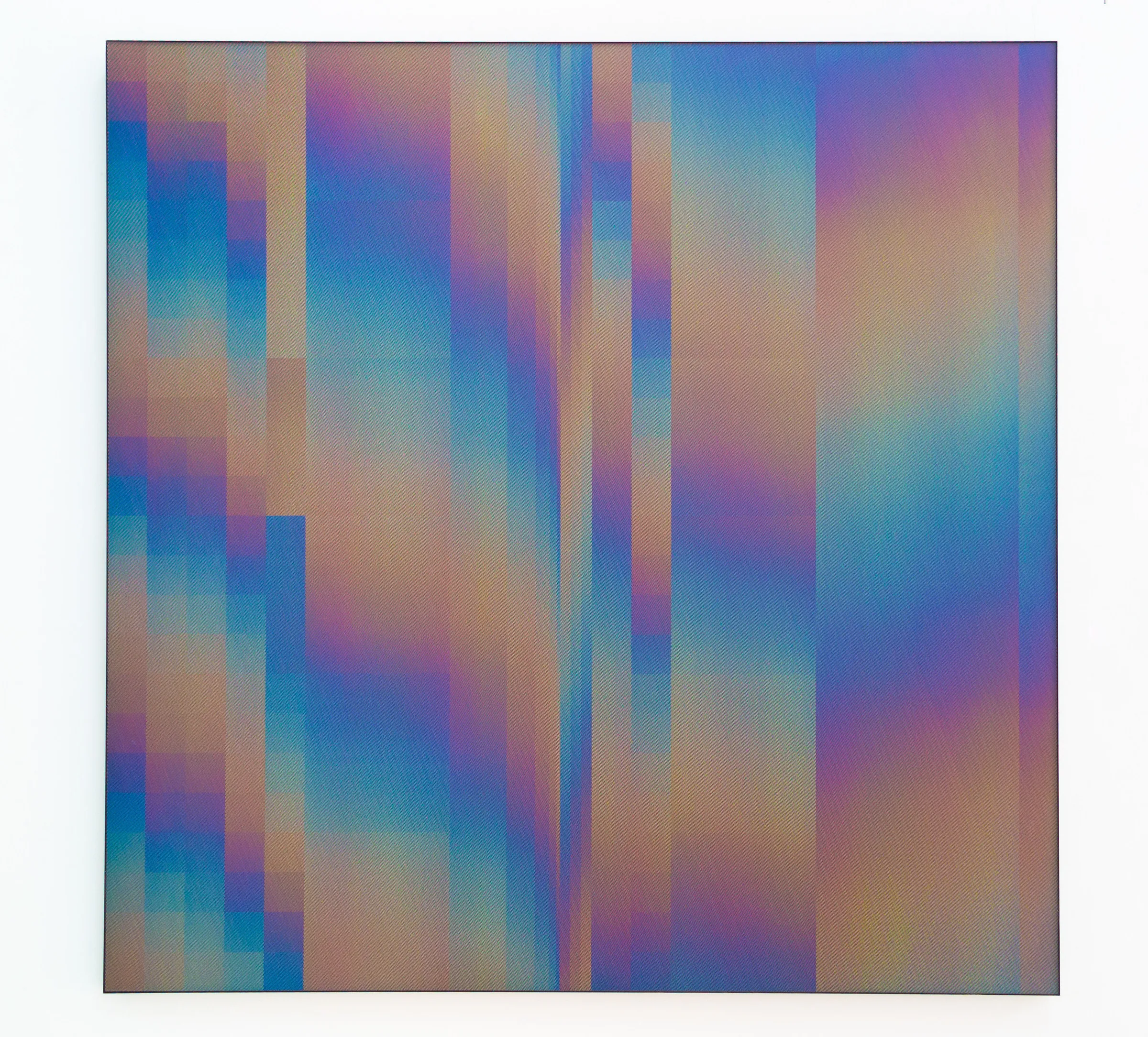PLANNED IRIDESCENCE 32