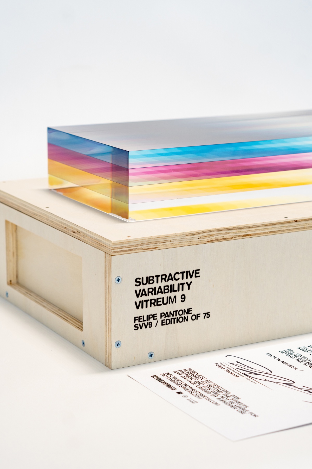 SUBTRACTIVE VARIABILITY VITREUM 9 (BTS)