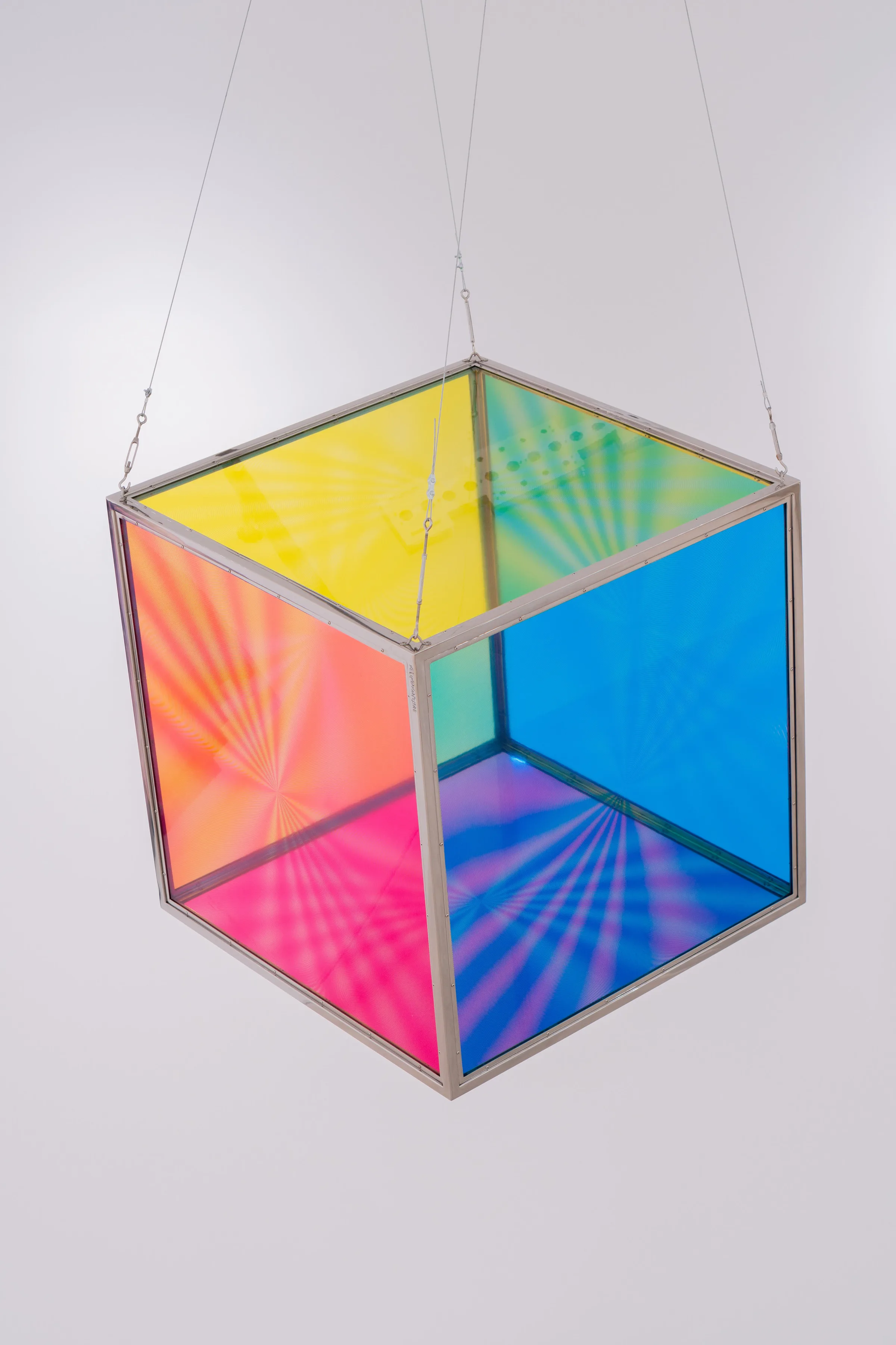 W3 - STRUCTURAL  (COLOR SPACE)